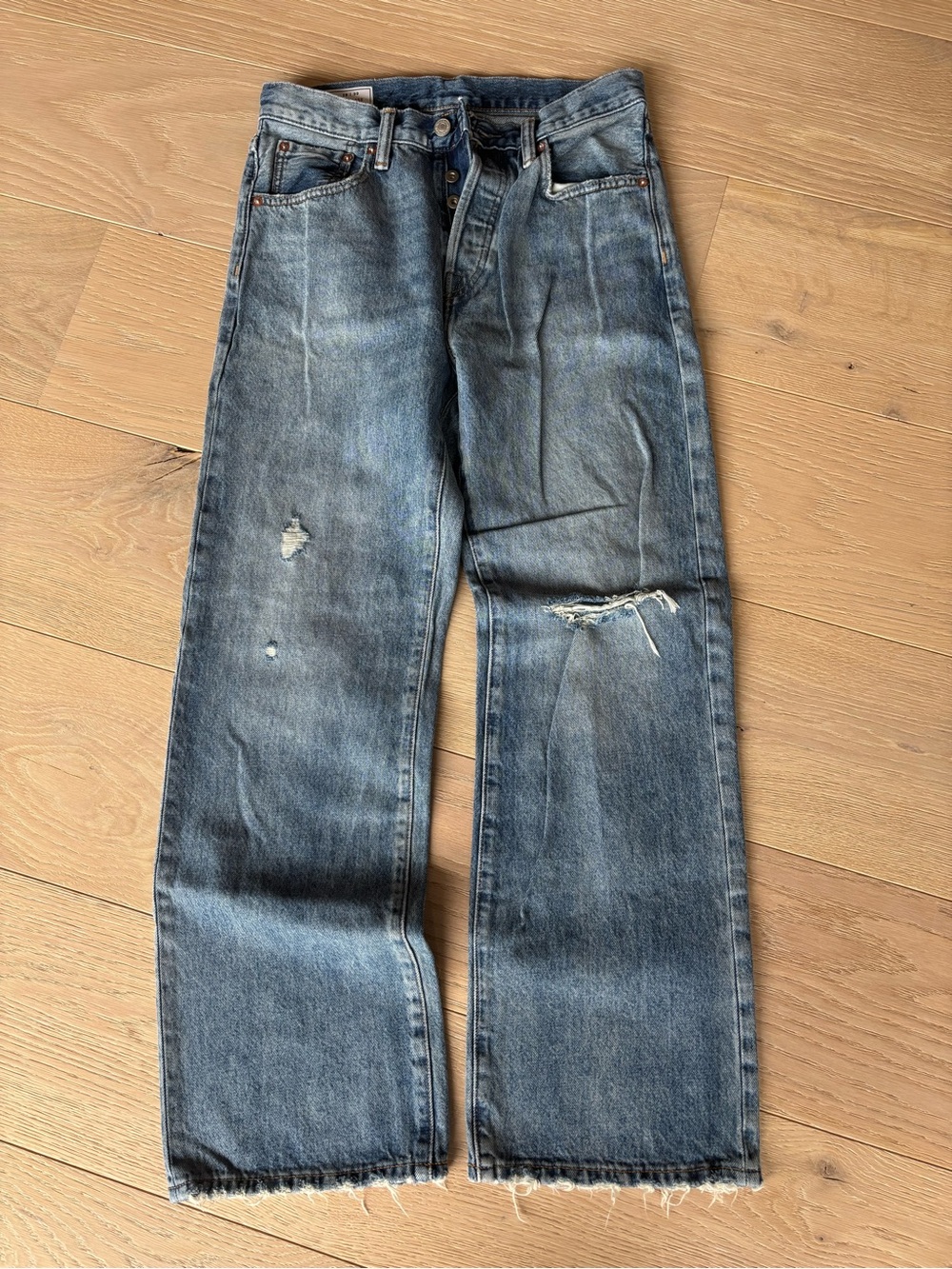 GAP Men's Straight-Leg Distressed Jeans in Faded Blue